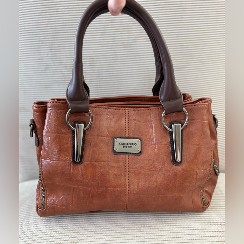 Xidibaoluo Shoulder Purse - Textured Vegan Leather